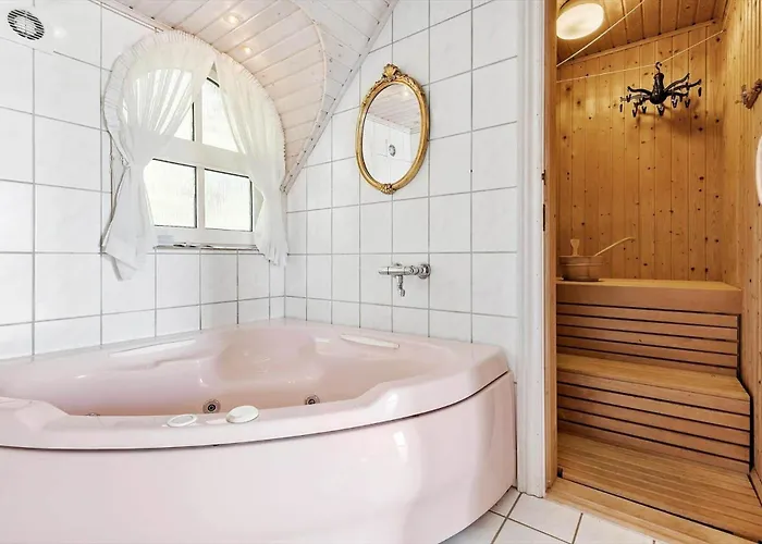 84363-knebel-apollovej-108 *